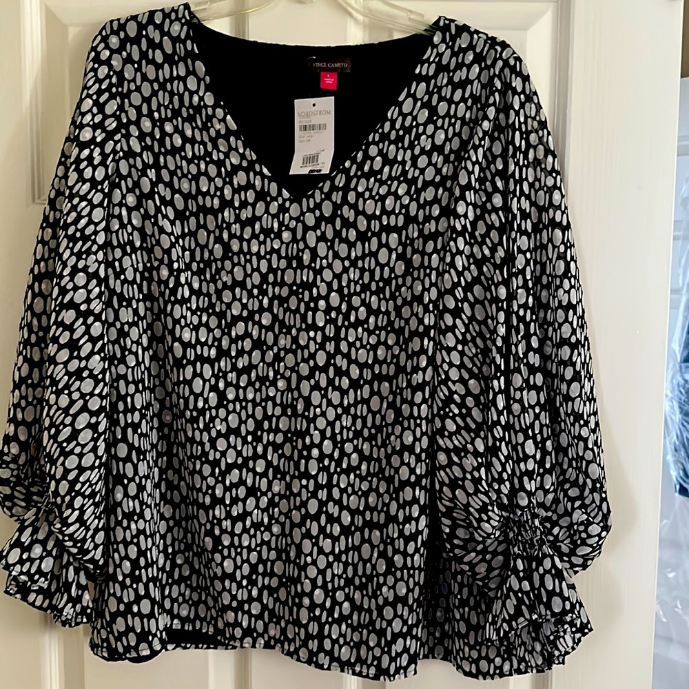 New Vince Camuto Top